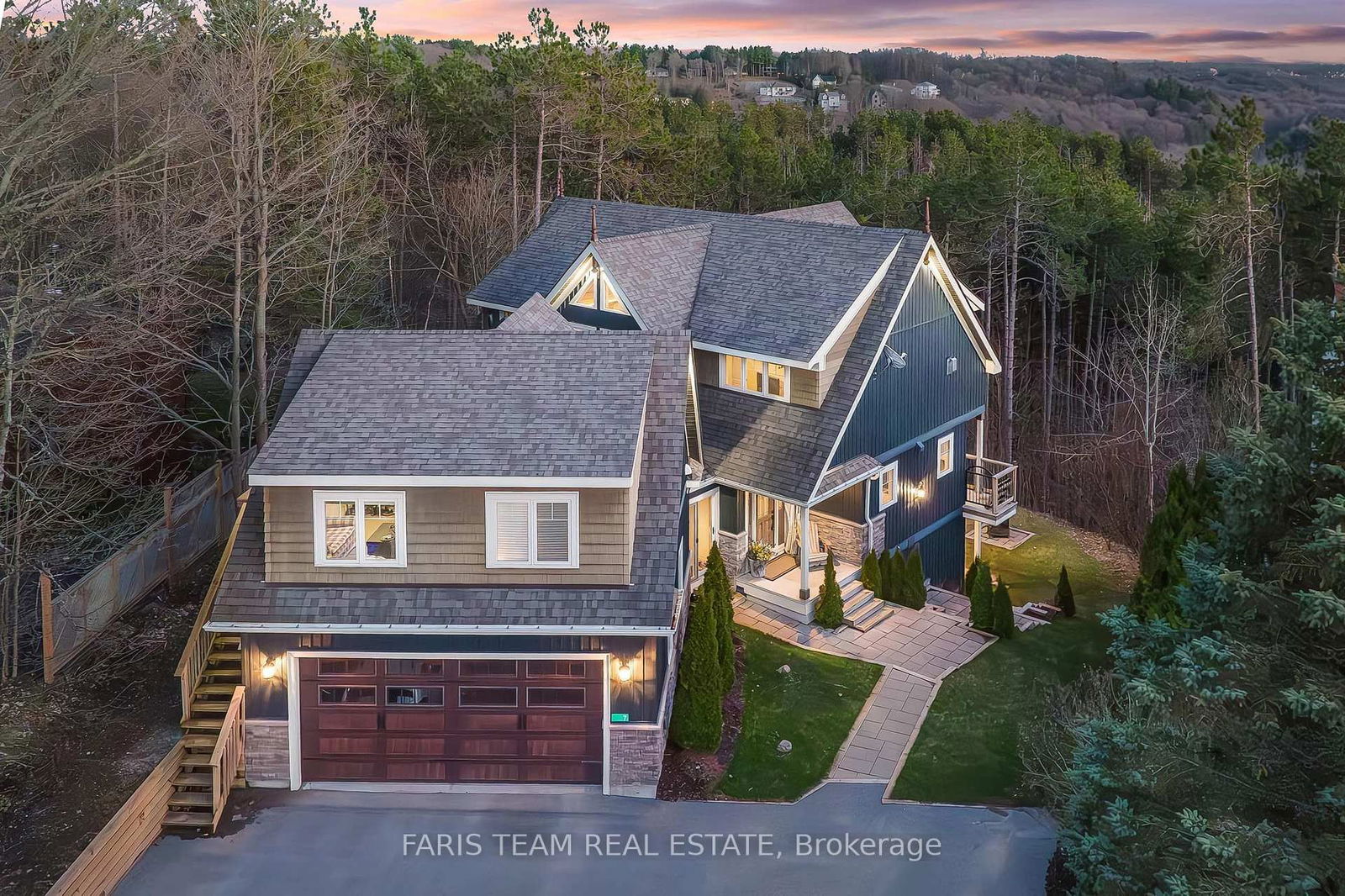 Detached House for sale at 7 Pine Pt, Oro-Medonte, Horseshoe Valley, L4M 4Y8 - MLS: S12118869