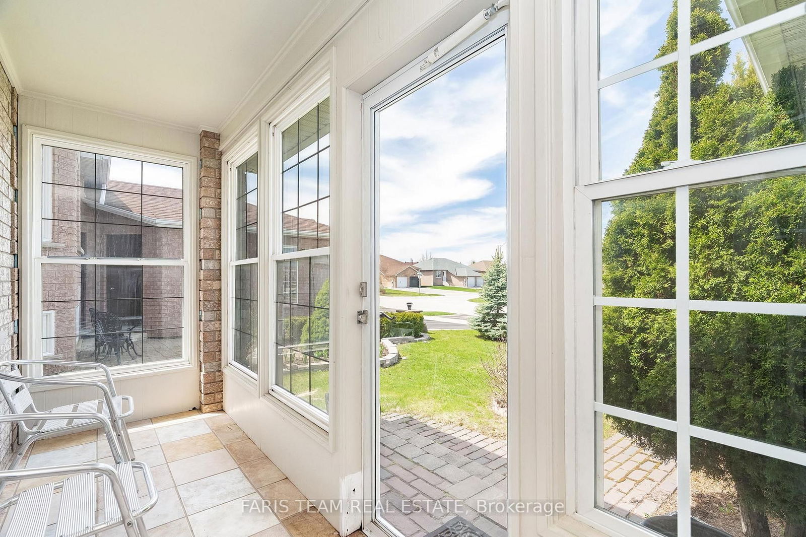 Detached House for sale at 17 Nicole Marie Avenue, Barrie, East Bayfield, L4M 6Z1 - MLS: S12118875