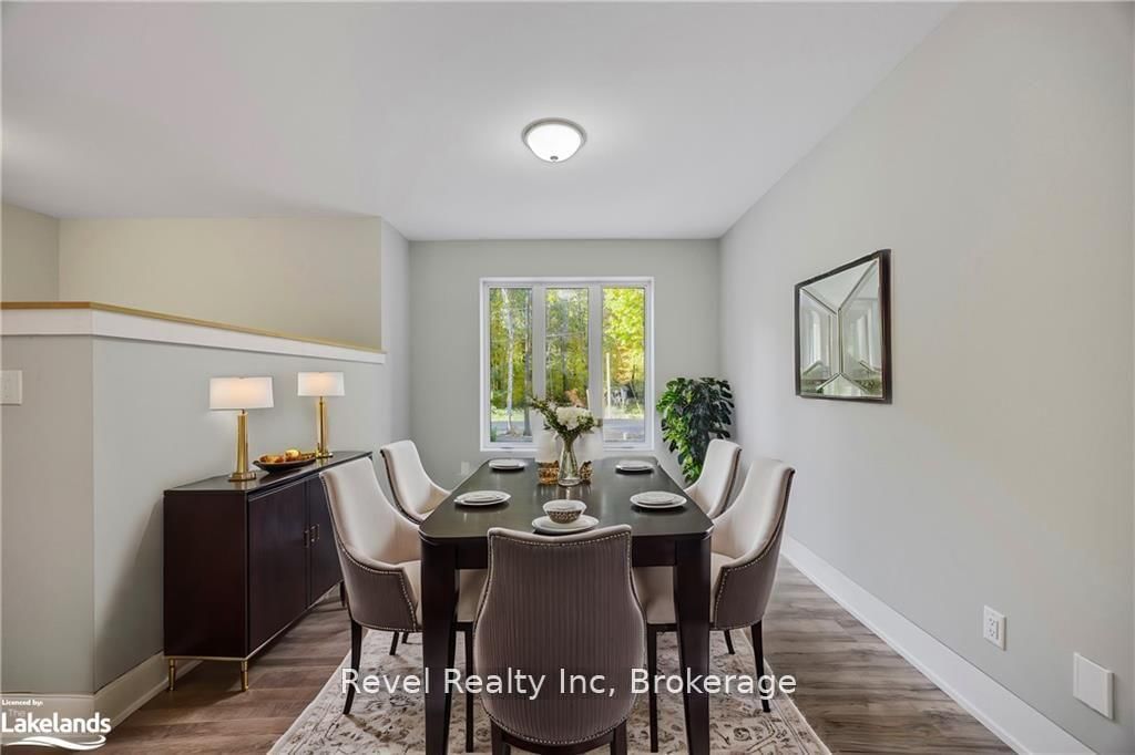 Detached House for sale at 5 OAKWOOD Avenue, Tiny, Rural Tiny, L9M 0J2 - MLS: S12118909
