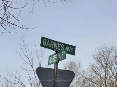 555 Barnes Ave, Tay - Port McNicoll