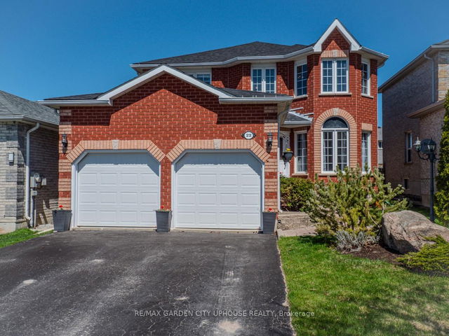 22 GRACE Crescent