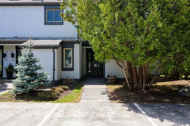 434 Oxbow Crescent