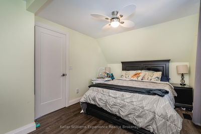 313 Mcnicoll St, Tay - Port McNicoll image-0-4