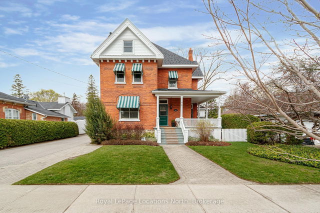 284 Maple Street