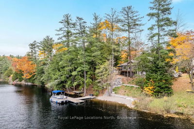 1035 Laidlaw Ave, Severn - Washago