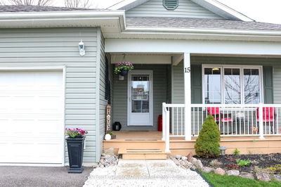 15 Ainsworth Dr, Ramara - Atherley image-0-1