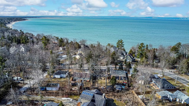 1939 Tiny Beaches Road