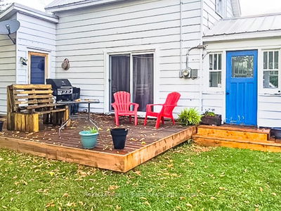 31 Wolfe St, Penetanguishene - Penetanguishene image-0-3