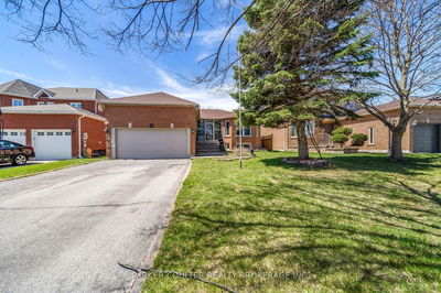 32 Brown St, Barrie - Holly