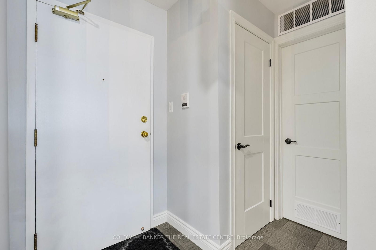 Condo for sale at B08-126 Bell Farm Road, Barrie, Alliance, L4M 6J3 - MLS: S12121563