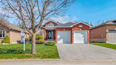 72 Columbia Rd, Barrie - Holly