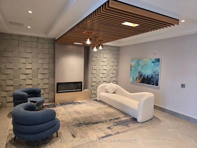 56 Lakeside Terrace