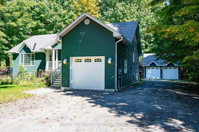 137 Desroches Tr, Tiny - Rural Tiny image-0-2