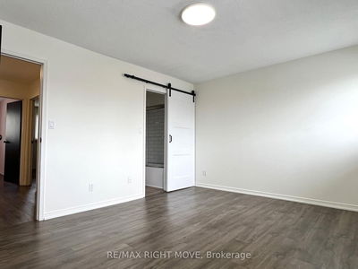 Unit 103 — 25 South St, Orillia - Orillia image-0-4