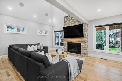 1177 2nd Line, Oro-Medonte - Shanty Bay image-0-4