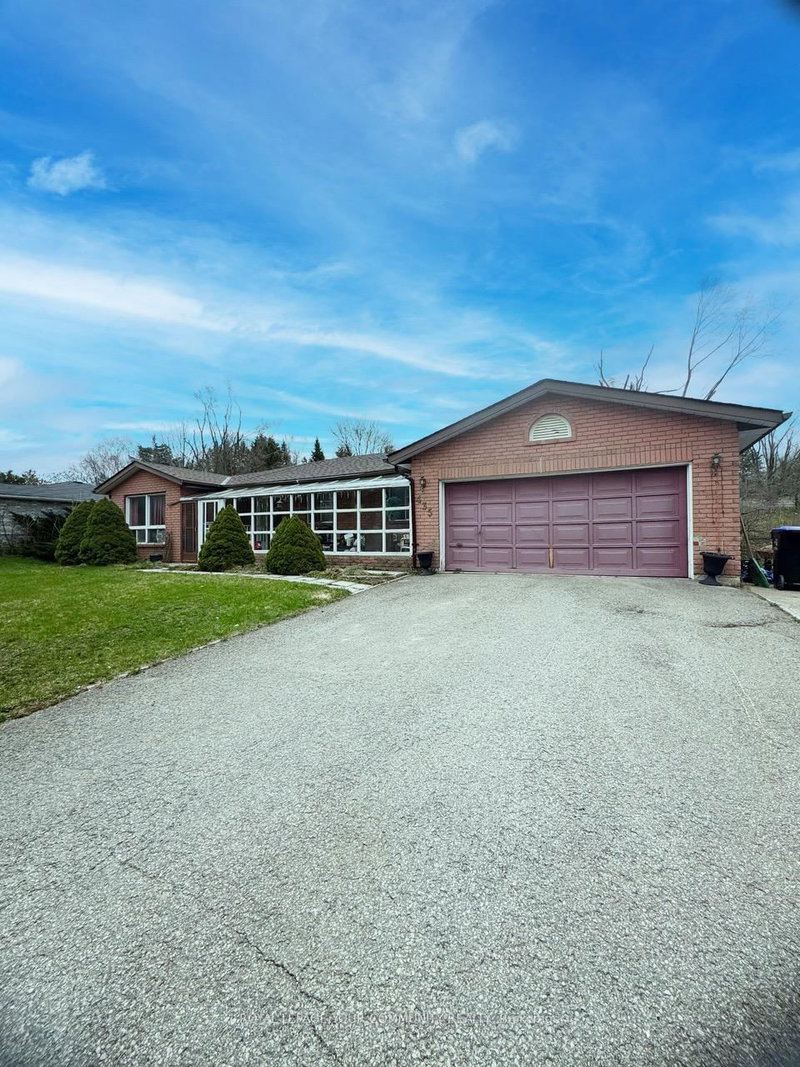 2007 Snow Valley Rd, Springwater, L9X 0H3 | Image 2