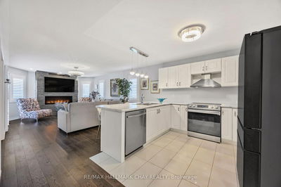 17 Sophie Lane, Ramara - Atherley image-0-4