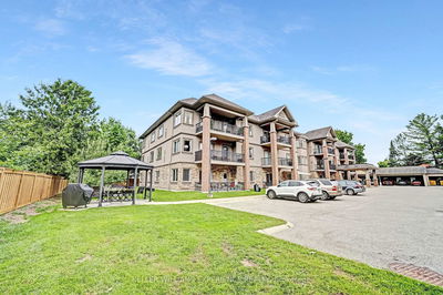 Unit 103 — 19B Yonge St, Springwater - Elmvale image-0-1