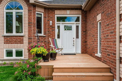915 Ottawa St, Midland - Midland image-0-2