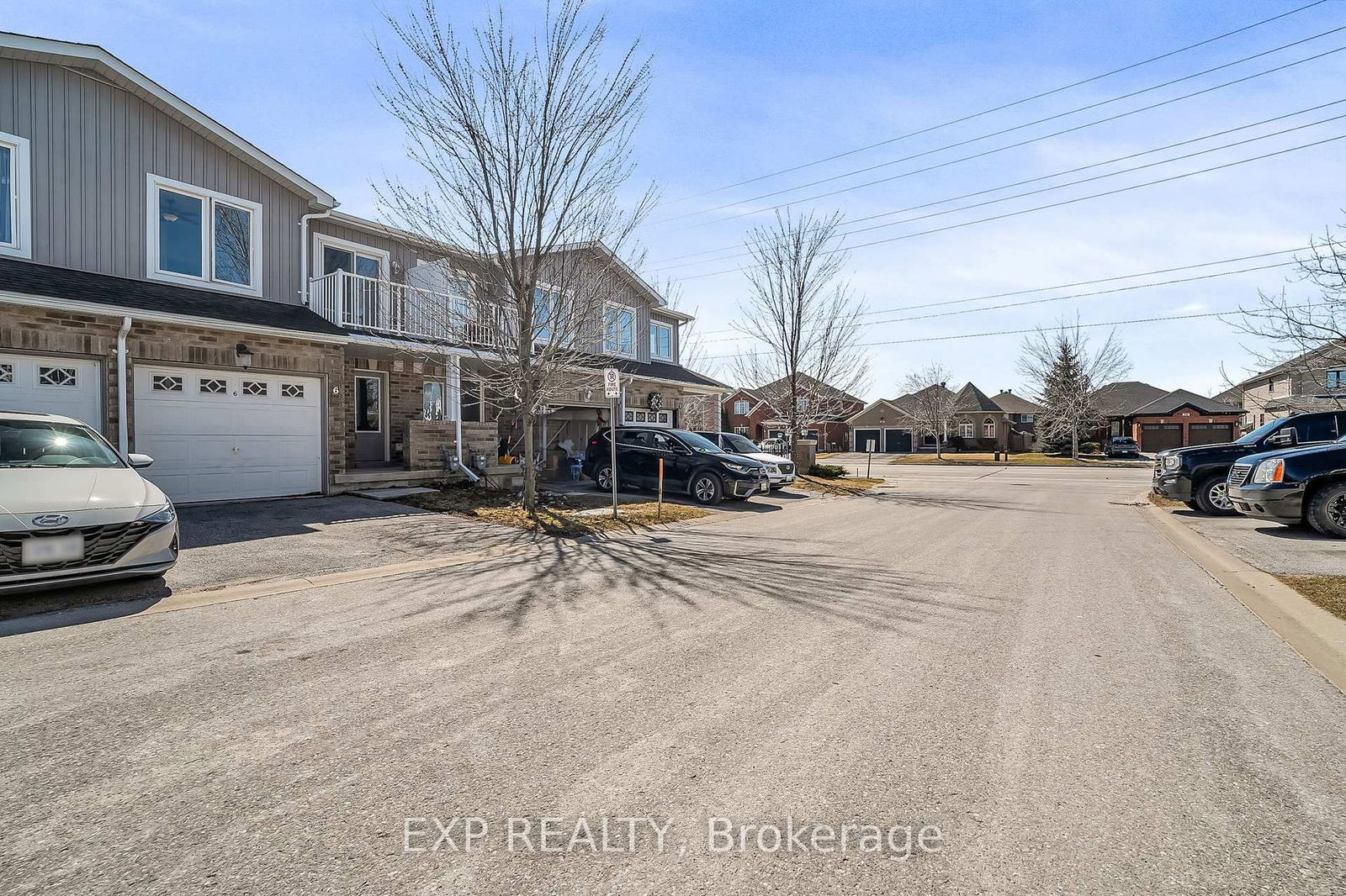 Townhouse for sale at 6-75 Prince William Way, Barrie, Innis-Shore, L4M 0A1 - MLS: S12124838