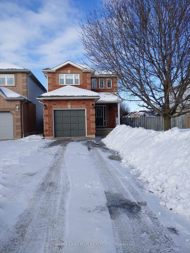 122 Julia Crescent