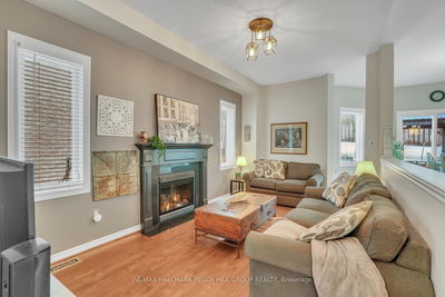 15 Black Ash Tr, Barrie - Ardagh image-0-2