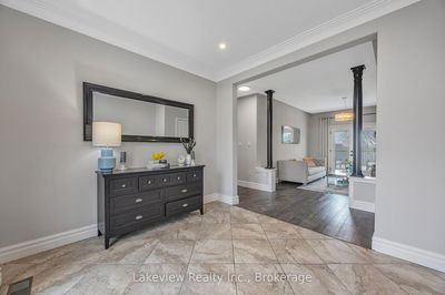 31 Cleopatra Crt, Orillia - Orillia image-0-3