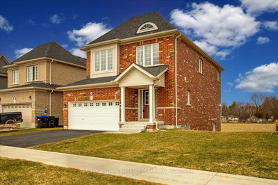 210 Prescott Dr, Clearview - Stayner image-0-1
