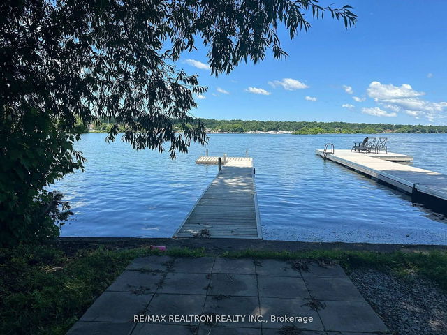 172 Cedar Island Road