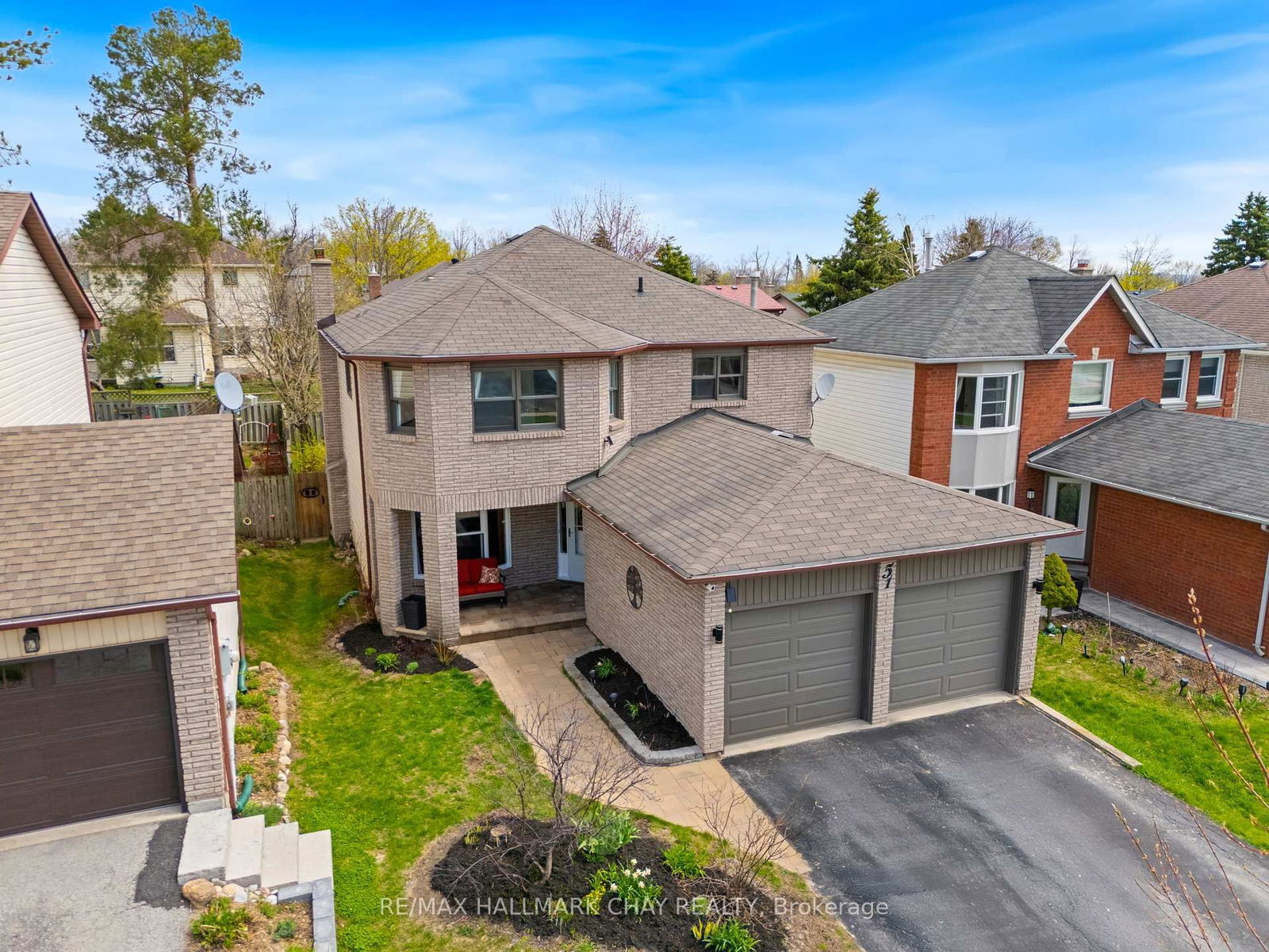 Detached House for sale at 51 SHAKESPEARE Crescent, Barrie, Letitia Heights, L4N 6C1 - MLS: S12129650