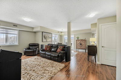 Unit 7 — 408 Veterans Dr, Barrie - Holly image-0-2