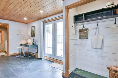 17 Peel St, Penetanguishene - Penetanguishene image-0-2
