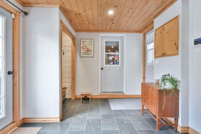 17 Peel St, Penetanguishene - Penetanguishene image-0-3