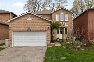 255 Hickling Tr, Barrie - Grove East image-0-1