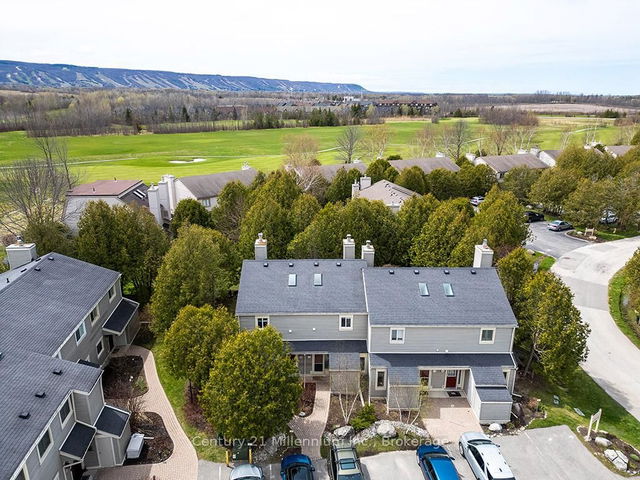 479 Oxbow Crescent