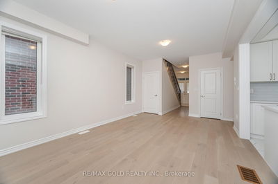 50 Prudhoe Terr, Barrie - Rural Barrie Southeast image-0-1