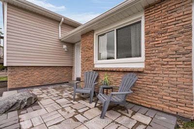 53 HEATHER St, Barrie - Sunnidale image-0-2