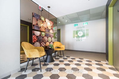 Unit 110 — 5 Chef Lane, Barrie - Innis-Shore image-0-2