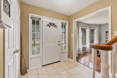 481 Ferndale Dr, Barrie - Northwest image-0-2