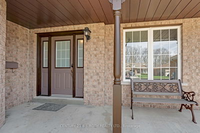 165 Taylor Dr, Barrie - Bayshore image-0-4