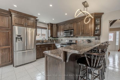 38 Benson Dr, Barrie - Northwest image-0-1