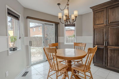 38 Benson Dr, Barrie - Northwest image-0-4