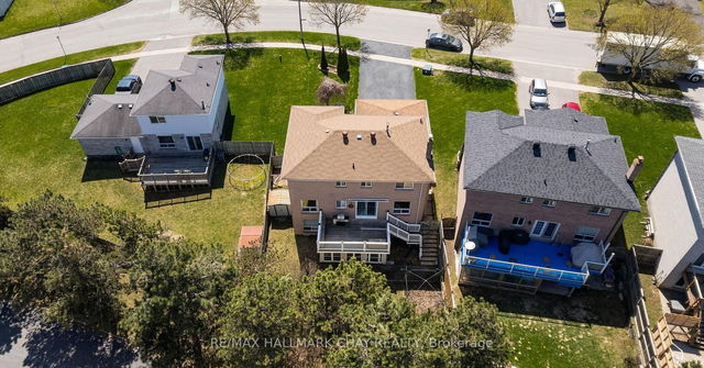 4 Trillium Crescent