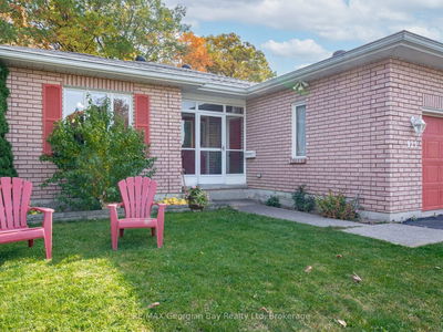 925 Dominion Ave, Midland - Midland image-0-1