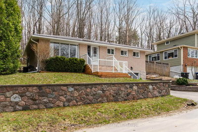 3 Keefe St, Penetanguishene - Penetanguishene image-0-2