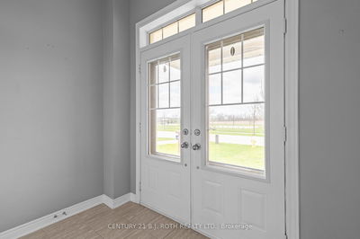 33 SNELGROVE Cres, Barrie - Sunnidale image-0-2
