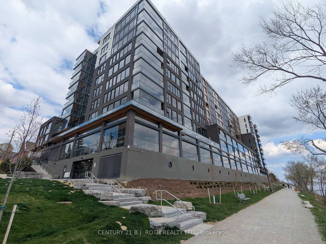 822 - 185 Dunlop Street