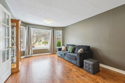 19 Engel Cres, Barrie - Letitia Heights image-0-4