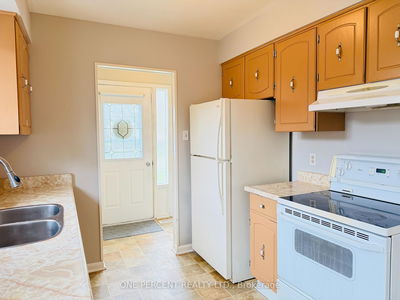18 Courtice Cres, Collingwood - Collingwood image-0-3
