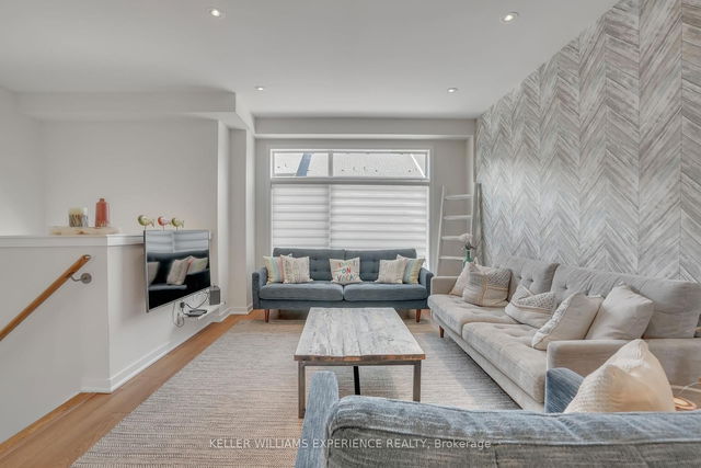 11 Bremont Way